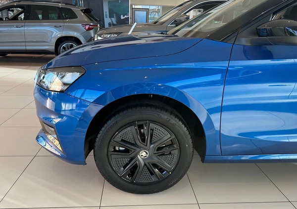 Skoda Fabia cena 100600 przebieg: 4, rok produkcji 2024 z Chocz małe 56